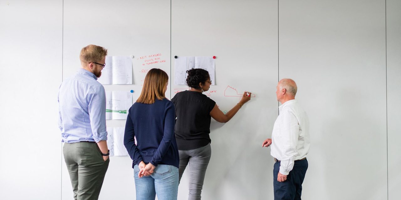 Logiciels métiers et conduite du changement en entreprise